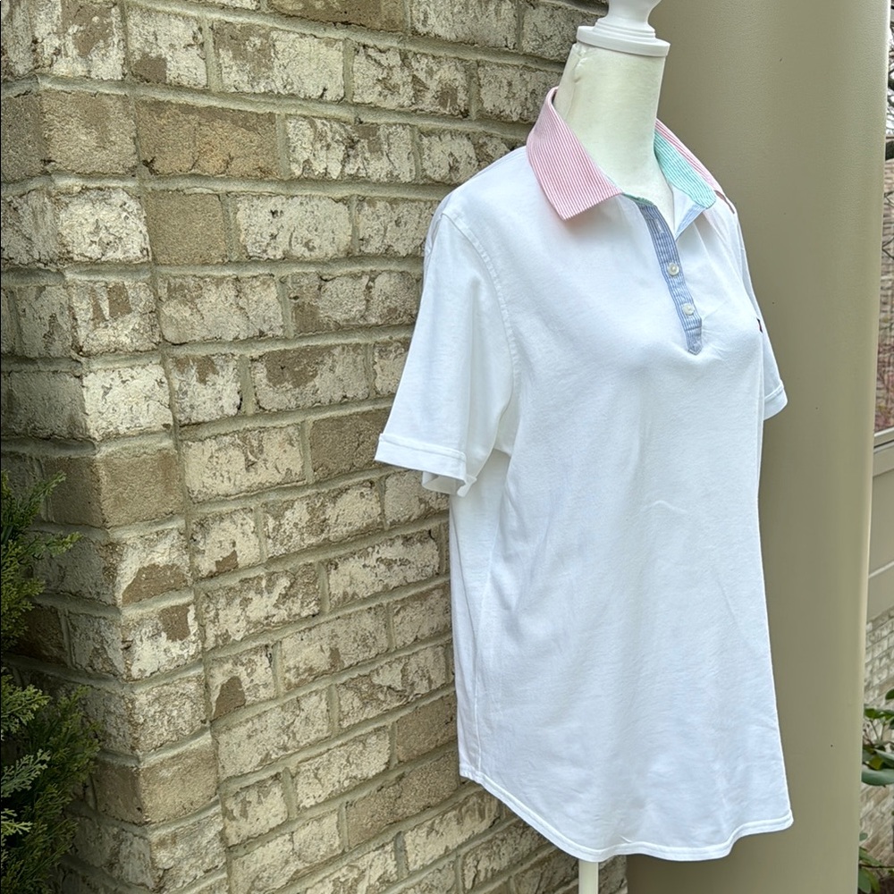 Like New Tommy Hilfiger Cotton Polo with Preppy Seersucker Fabric - Picture 4 of 12